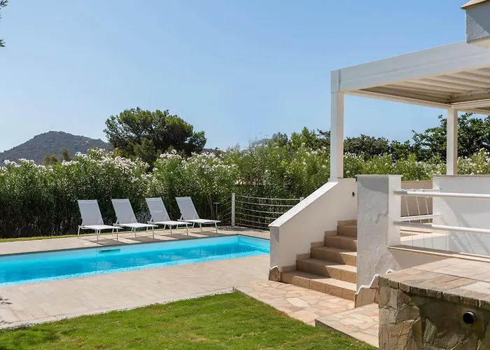 Villa Angelina Con Piscina E Giardino Privato A Pochi Passi Dalla Di Campus